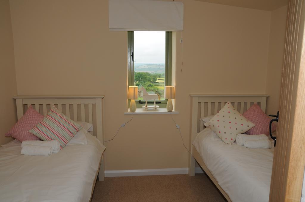 Wyke Farm Axminster Exterior photo